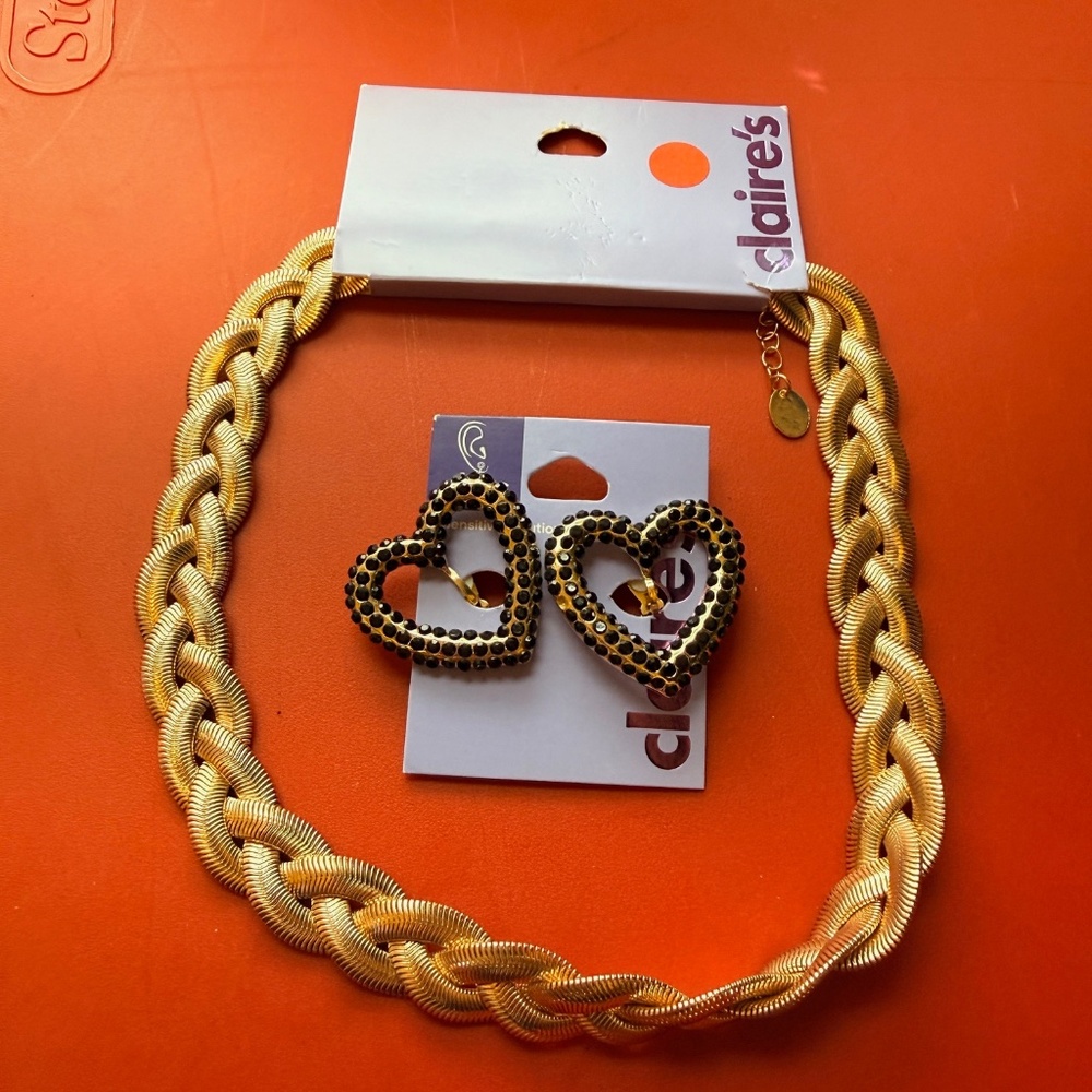 Heart clip earrings & choker
